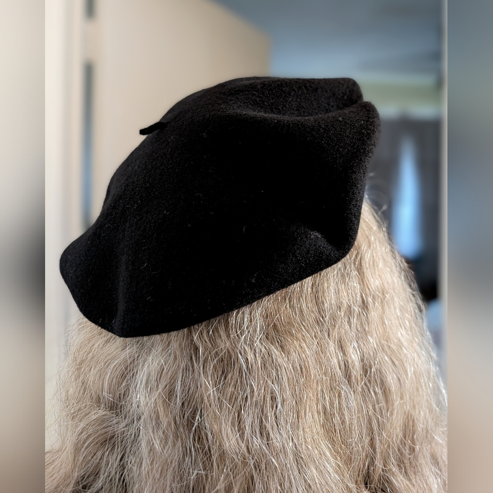 Black French Berat Chapeu Wool Hat